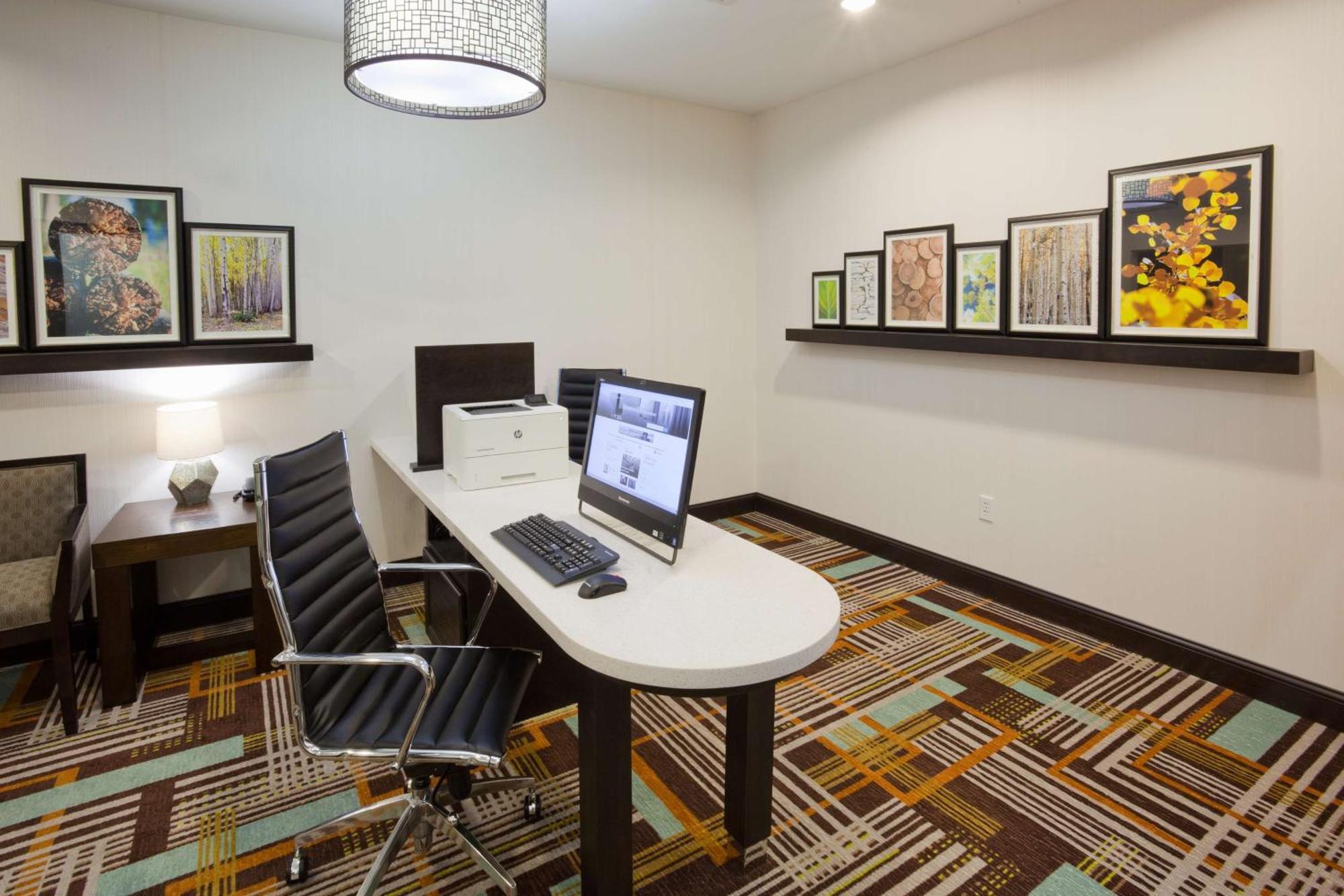 Homewood Suites Davenport Bettendorf Extérieur photo