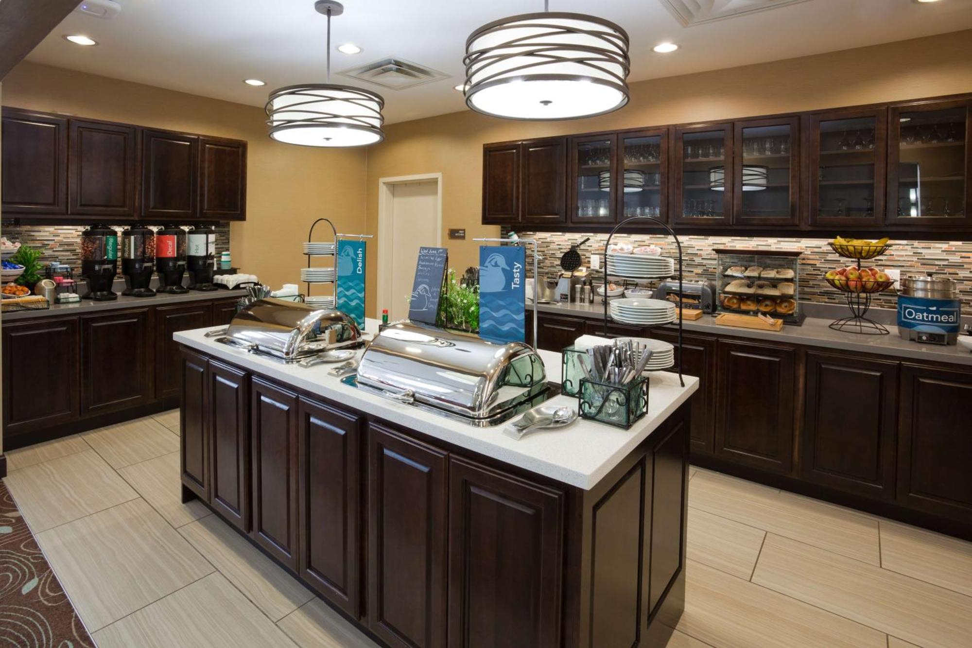 Homewood Suites Davenport Bettendorf Extérieur photo